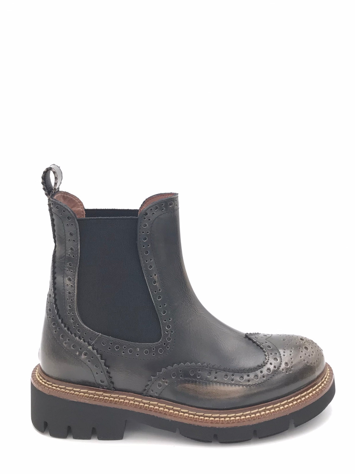 Tronchetto stile inglese in pelle abrasivata color fango 2645 MARRONE CATERINA C 