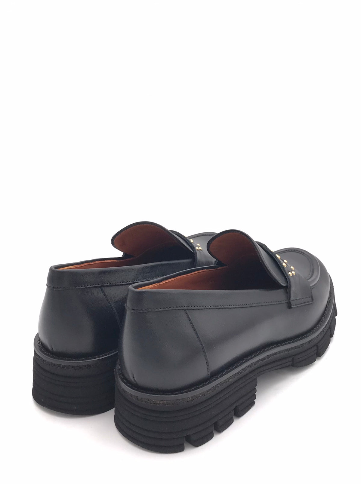 Mocassino in pelle nera con borchie applicate 314BOR NERO LEGAZZELLE 