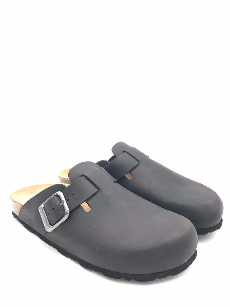 Ciabatta Sara chiusa in pelle ingrassata nera CB9967 NERO GRUNLAND 