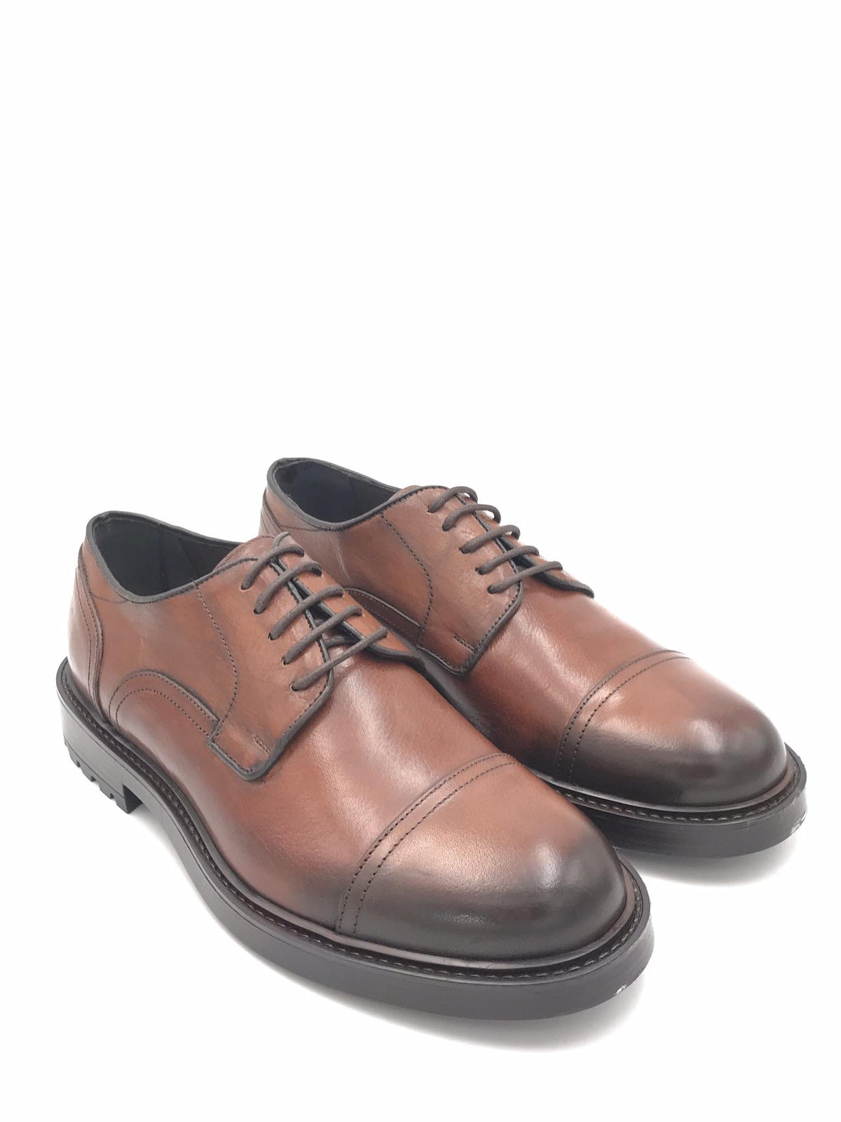 Scarpa derby allacciata in pelle anticata marrone 2235 MARRONE EXTON 