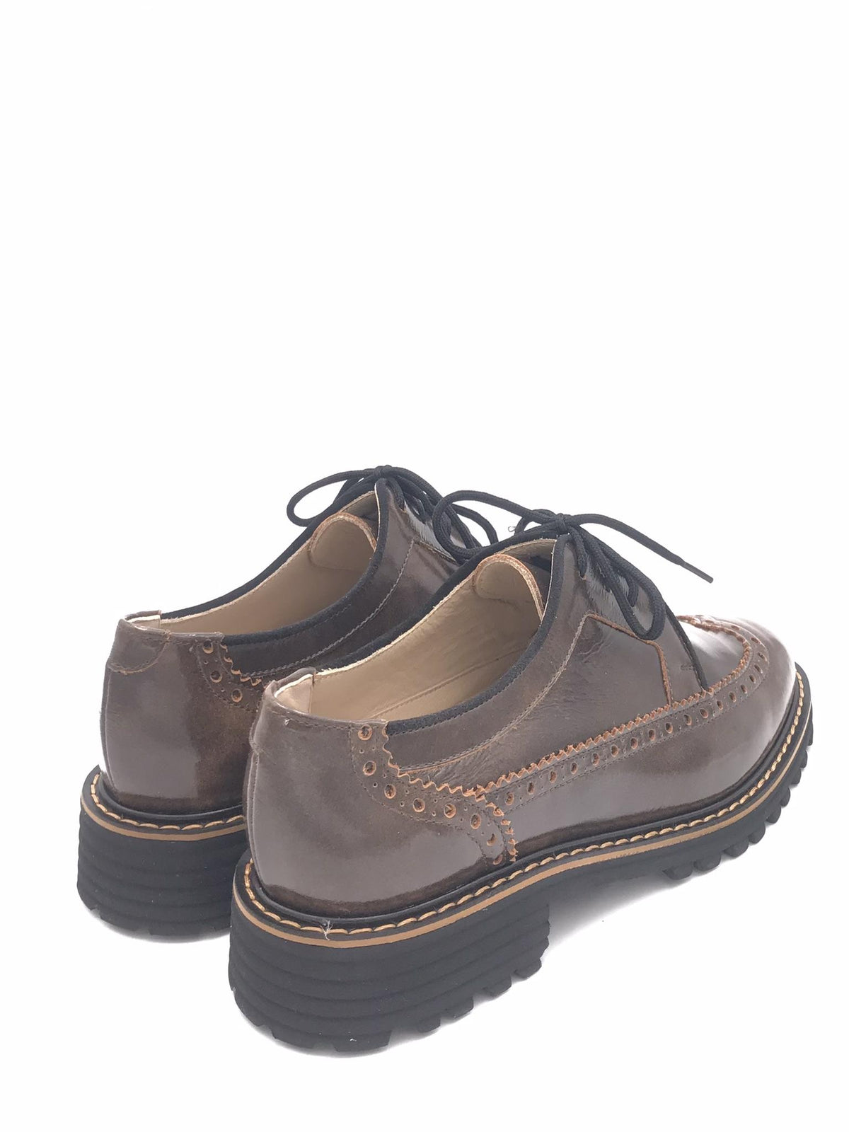 Scarpa allacciata Helena stile inglese marrone 082 MARRONE ZULIAN 