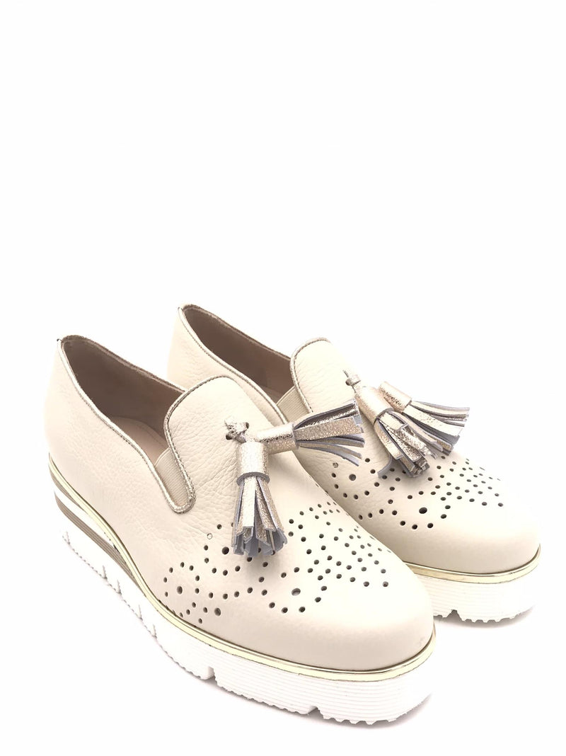 Scarpa accollata in pelle beige 084 BEIGE ZULIAN 