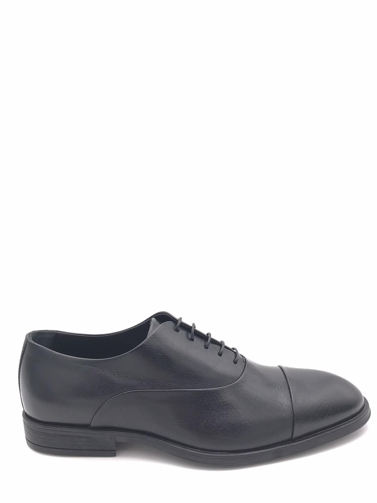 Scarpa allacciata elegante nera 3504 NERO CORVARI 