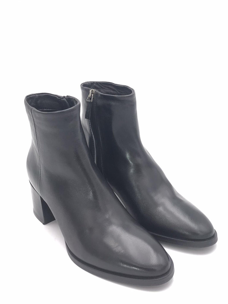 Tronchetto Madrid in pelle nera GW190 NERO ANIMA 