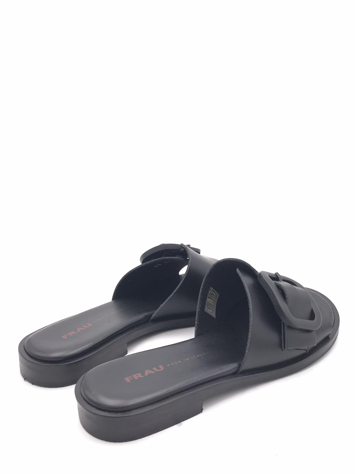 Ciabatta in pelle nera con fibbia in tono 85M4 NERO FRAU 