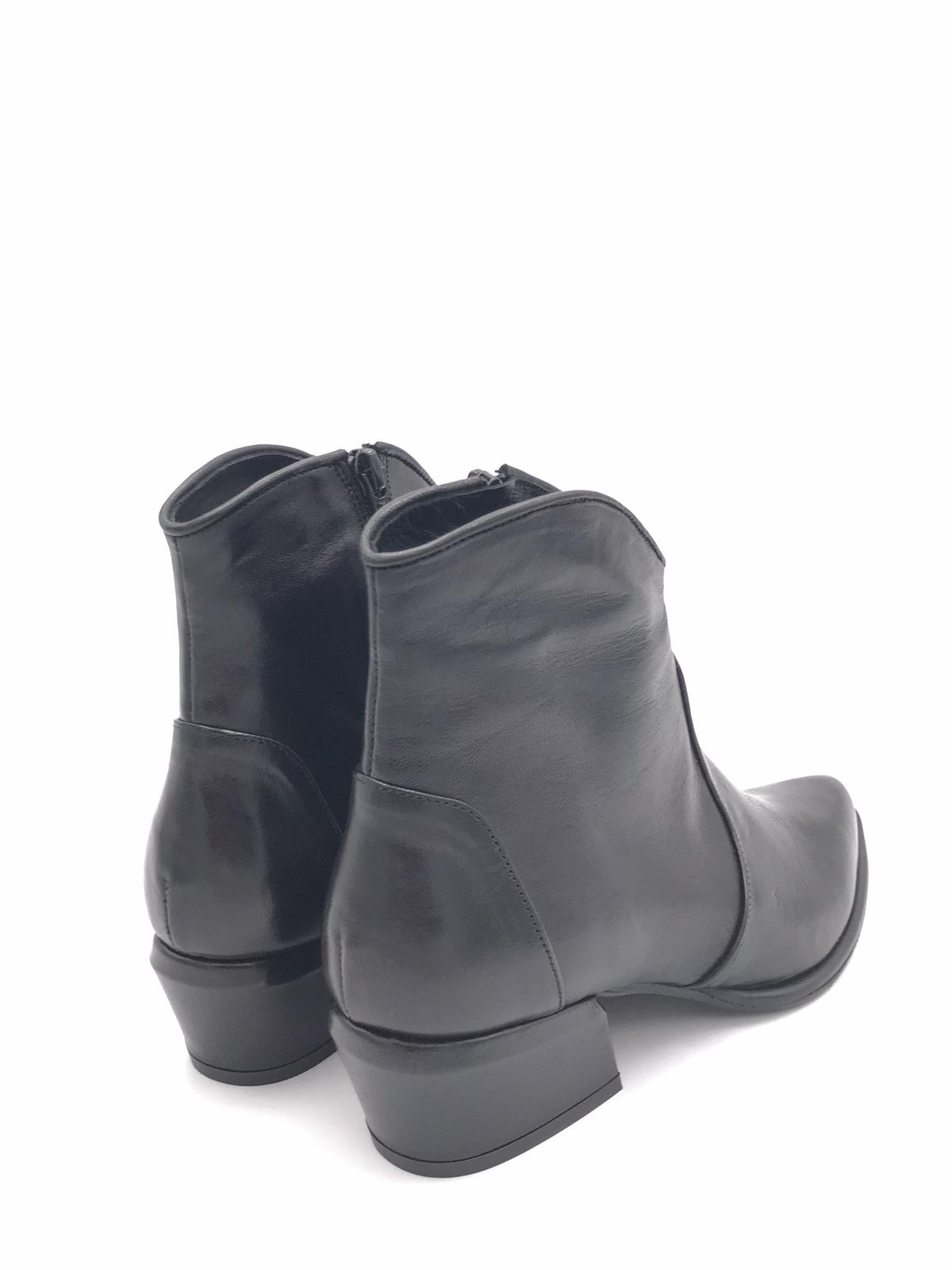 Texano Jane in pelle nera SR1039 NERO ZULIAN 