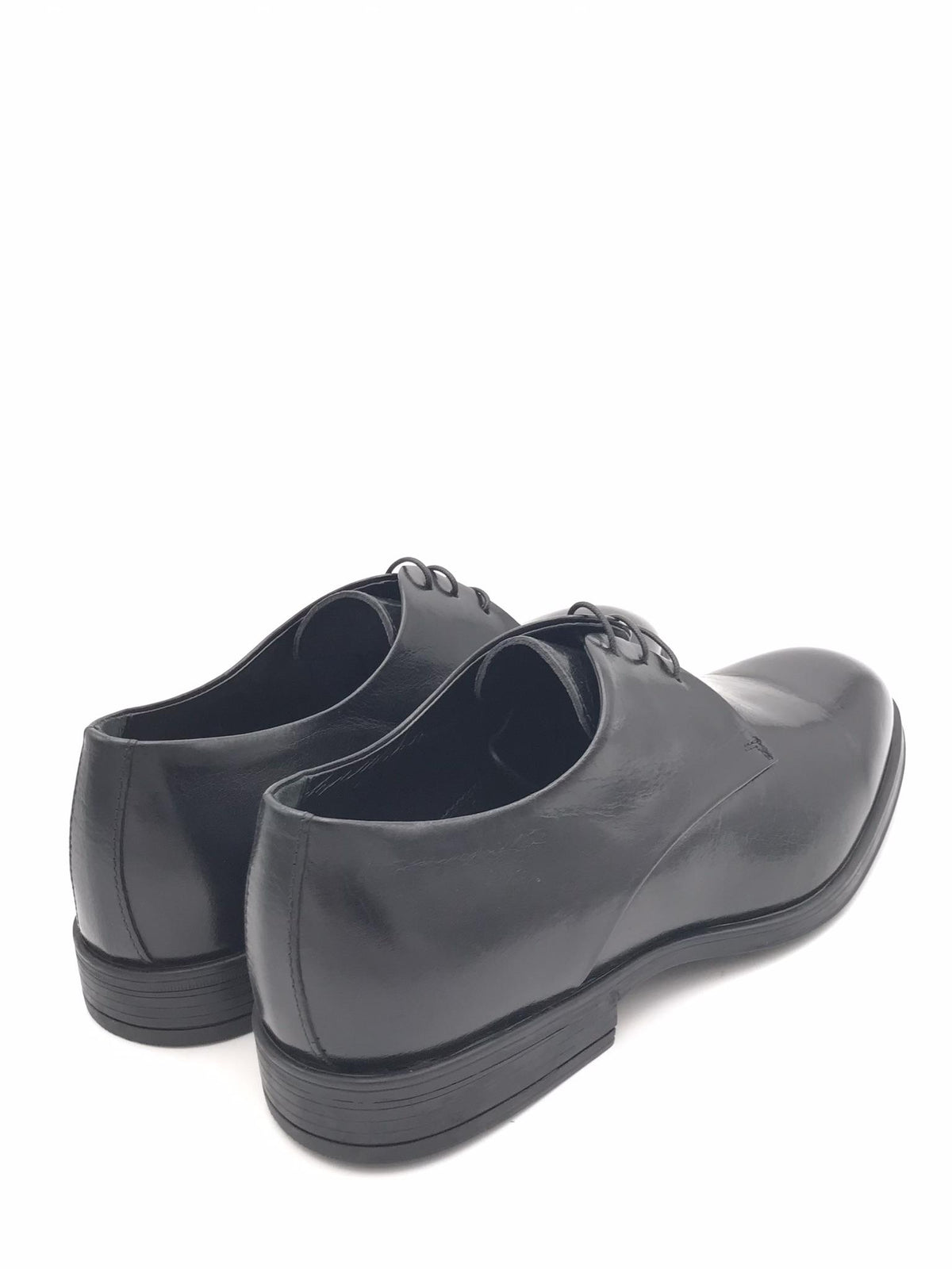 Scarpa allacciata elegante nera 1700 NERO CORVARI 